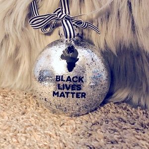 Custom made ornaments